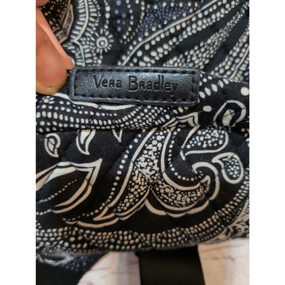 Vera Bradley Essential Sling Backpack Stellar Paisley Black White Quilted - Picture 7 of 12
